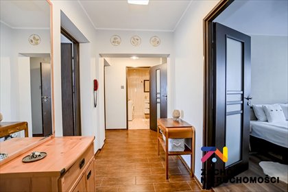 3-pokojowe mieszkanie z balkonem i dużą piwnicą (Sulechów, Os. Konstytucji 3 Maja) mieszkanie Sulechów