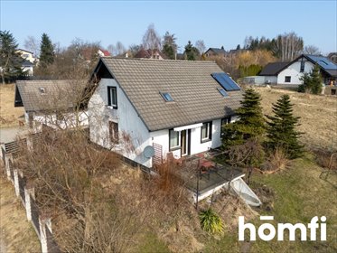 Zapraszam do domu 144 m² z ogrodem i garażem w Rożnowie dom Rożnowa