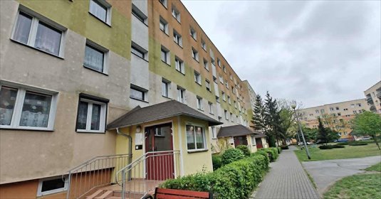 Przestronne 3-pokojowe mieszkanie z balkonem i piwnicą mieszkanie Nowa Sól, Fredry