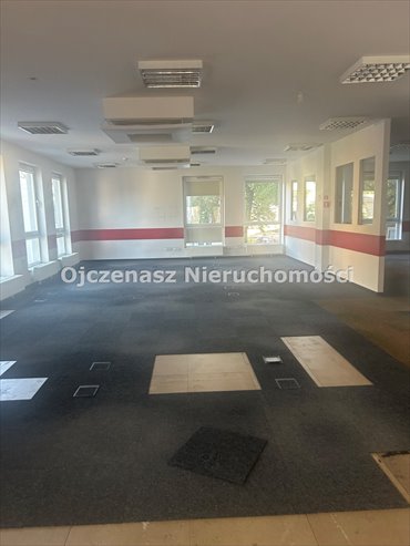 Na wynajem przestronny lokal 60 m² z możliwością podziału w Bydgoszczy lokal użytkowy Bydgoszcz, Okole