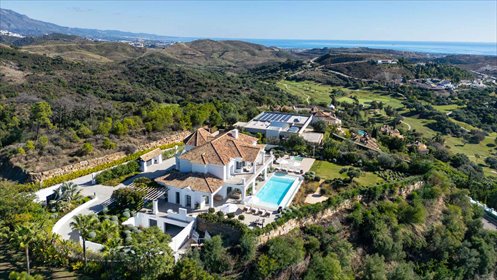 Na sprzedaż luksusowa villa 1093 m² z panoramicznymi widokami w Marbella dom Marbella Club Golf Resort, Marbella Club Golf Resort