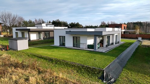 Nowoczesny dom z ogródkiem, garażem i tarasem dom Turza Śląska