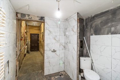 Sprzedam przestronne 62 m² mieszkanie 2-pokojowe w Brzezinach mieszkanie Brzeziny, Adama Mickiewicza