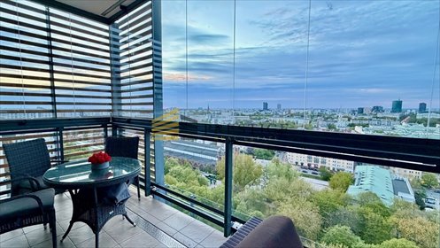Przestronny 142 m² apartament z panoramicznym widokiem i werandą mieszkanie Warszawa, Śródmieście, Grzybowska