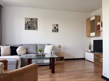 Wynajmę komfortową kawalerkę 31,6 m² z klimatyzacją i pełnym wyposażeniem mieszkanie Warszawa, Blacharska 1