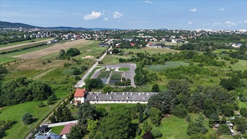 Duża działka z domem i potencjałem inwestycyjnym zapraszam dom Kielce, Wikaryjska