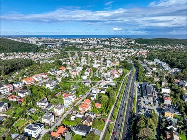 Przestronny dom z garażem i wysokiej jakości materiałami dom Gdynia, Mały Kack, Olgierda