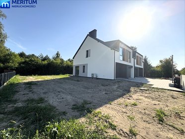 Przestronny bliźniak z garażem, nowoczesne technologie, ogród dom Żelechów