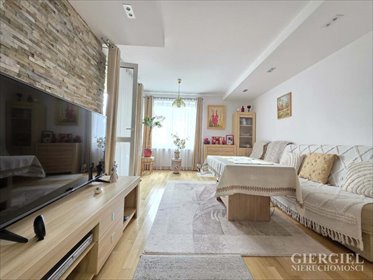 Atrakcyjne 2-pokojowe mieszkanie 55 m² z balkonem i pełnym umeblowaniem mieszkanie Kielanówka