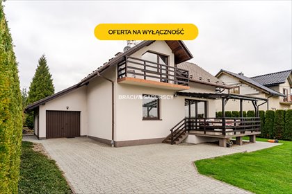 Dom gotowy do zamieszkania w Marcyporębie z dużym tarasem dom Marcyporęba, św. Marcina