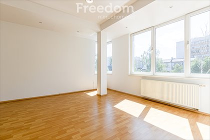 lokal użytkowy na wynajem 104m2 lokal użytkowy Stalowa Wola, al. Aleje Jana Pawła II