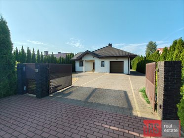 Dom 195 m² w Olszówce (własny ogród, garaż, nowoczesne systemy) dom Olszówka