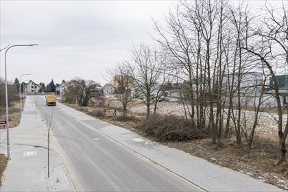 Działka budowlana na sprzedaż Oleśnica, Lucień, Włoska 600m2 Foto 2