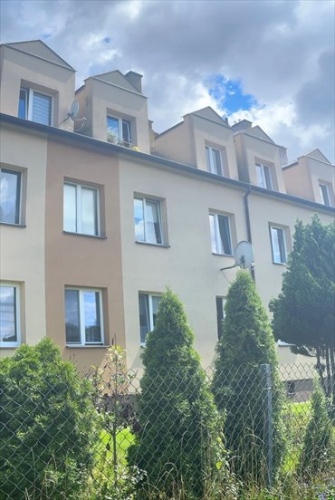 Na sprzedaż przestronne 42 m² po remoncie w Lesznie mieszkanie Leszno