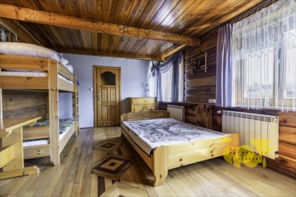 Na sprzedaż dom z pensjonatem 669 m² w Poroninie dom Poronin, Tatrzańska
