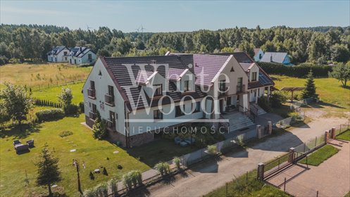 Dom do wynajęcia w Sasinie - 10 mieszkań z salą rekreacyjną dom Sasino, Morska