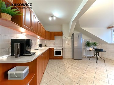 Przestronne mieszkanie z możliwością podziału i działalności mieszkanie Bielsko-Biała, Komorowice Krakowskie
