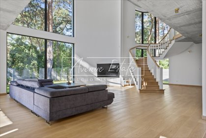 Sprzedam luksusową rezydencję 499 m² w Józefowie dom Józefów, Jachowicza