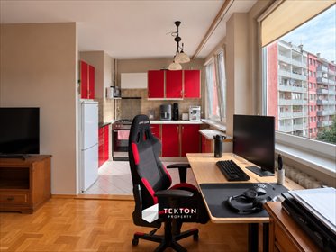 Funkcjonalne 32,3 m² z balkonem, oddzielną kuchnią zapraszam mieszkanie Wrocław, Muchobór Mały, Szkocka