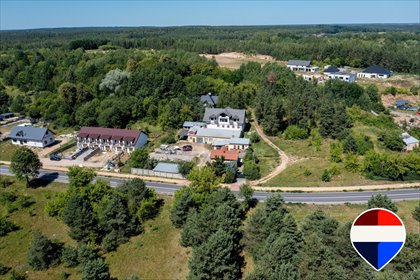 Atrakcyjna nieruchomość z domami i obiektami usługowymi dom Parcele Łomskie