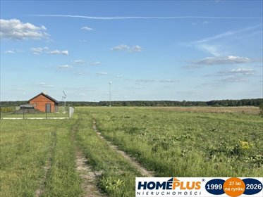 Działka budowlana w Łąkach, 1267 m2, widok na pola działka Łąki