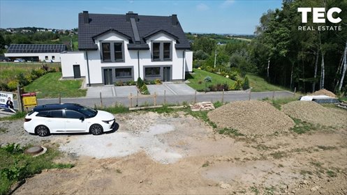 Dom w stanie deweloperskim (113 m²) z dużą działką (1000 m²) w Trąbkach dom Trąbki
