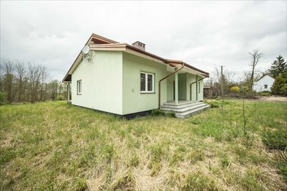 Oaza przy Jeziorsku – dom 107m² na dużej działce dom Księże Młyny