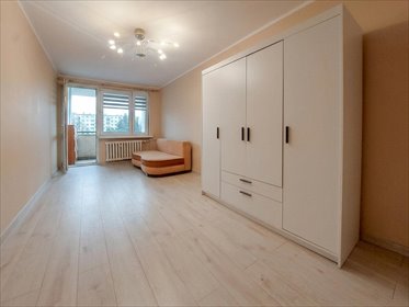 Przestronne 2 pokoje z loggią i piwnicą, gotowe do wprowadzenia mieszkanie Kraków, Nowa Huta, Albertyńskie, os. Albertyńskie