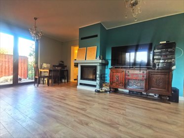 Przestronny dom 278 m2 z garażem, fotowoltaiką i dużą działką dom Czarny Las