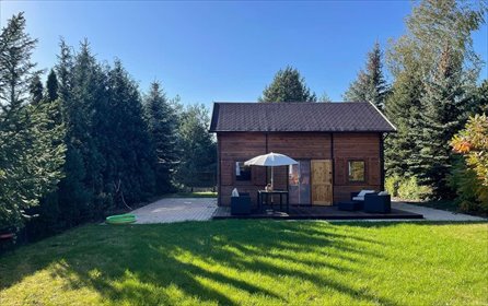 Urokliwy dom letniskowy 65 m2 z dużym tarasem dom Adamowo