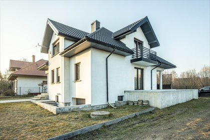 Dom z poddaszem, 175 m², taras, garaż, ogród dom Działoszyn, Zielona