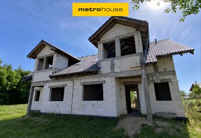Nowoczesny dom bliźniak z tarasem i balkonami dom Trąbki Wielkie, Przemysłowa