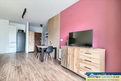 Komfortowa kawalerka z ogrodem, 36 m², umeblowana mieszkanie Poznań, Nowe Miasto, Starołęka, Starołęcka