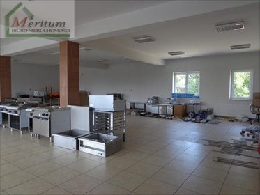 Magazyn na wynajem Nowy Sącz 700m2 Foto 2