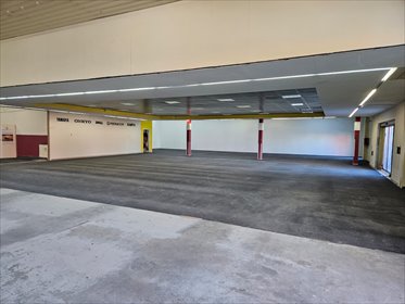 Lokal użytkowy na wynajem Sanok, Dworcowa 11a 680m2 Foto 7