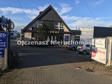Kompleks nieruchomości z dużym parkingiem zapraszam lokal użytkowy Myślęcinek