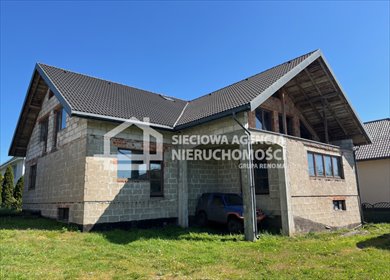 Dom z 3 kondygnacjami i 293 m2 w Staniszewie dom Staniszewo