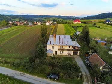 Dom na sprzedaż Średnia Wieś 190m2 Foto 2