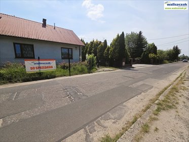 Dom z dużą działką 1866 m² - potencjał i przestrzeń. dom Piotrków Trybunalski, Południowa