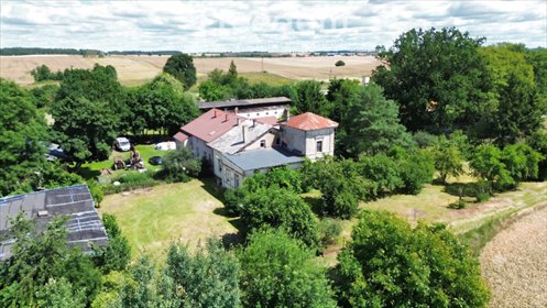Dom z potencjałem inwestycyjnym - 150 m² w Róży Wielkiej dom Róża Wielka