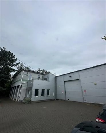 Wynajem magazynu 690m² z klimatyzacją i parkingiem lokal użytkowy Warszawa, Wawer