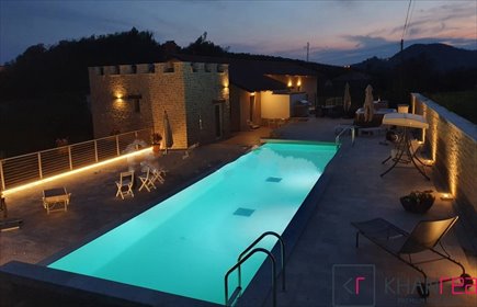 dom na sprzedaż 870m2 dom Alba