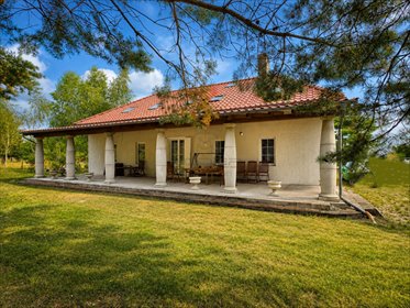 Dom w stylu dworkowym 191 m² przy lesie - polecam dom Ciecierzyce