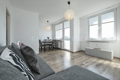 Wyremontowana kawalerka z panoramicznym widokiem - blisko metra mieszkanie Warszawa, Targówek, Krasiczyńska