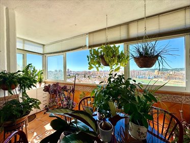 Przestronne 112 m² mieszkanie w Fuengirola – 5 pokoi, Hiszpania mieszkanie Fuengirola