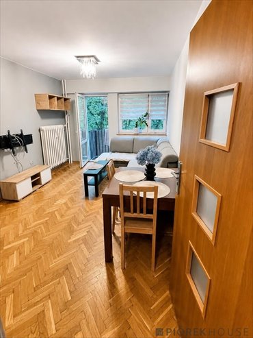 Dwupokojowe mieszkanie z balkonem na Żoliborzu, 37 m2 mieszkanie Warszawa, Żoliborz, Włościańska
