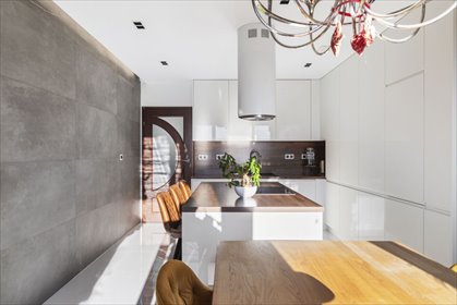Dwupoziomowe 104 m² apartament z tarasem i parkiem mieszkanie Bielany Wrocławskie, Świerkowa
