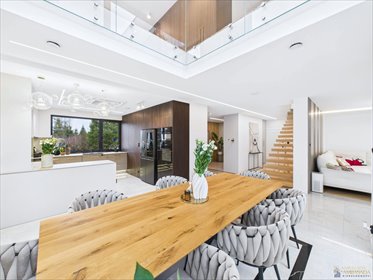 dom na sprzedaż 246m2 dom Rafałówka