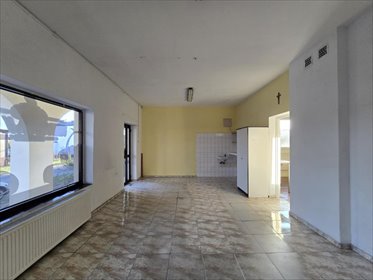 Zapraszam do wynajmu 70 m² lokalu z parkingiem i ogrodem lokal użytkowy Zduńska Wola