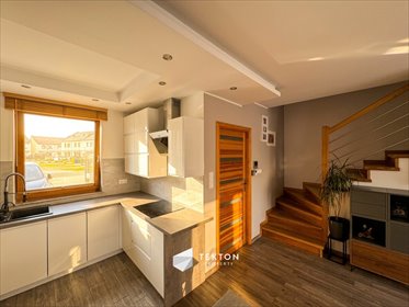 Na sprzedaż funkcjonalny dom 117 m² w Bojanie z prywatnym ogrodem dom Bojano, Radosna